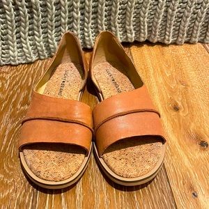 Lucky Brand Cut-Out Sandals Size 7.5 Pre-Owned Light Brown Leather